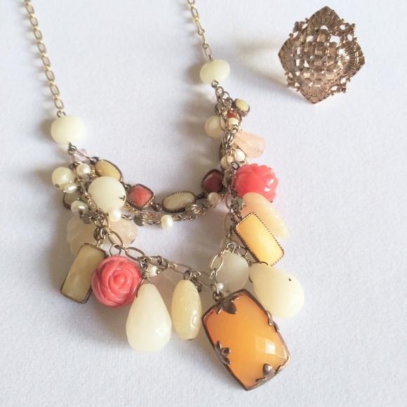 4 Strand Multi Shape choker - Picture 7 of 8